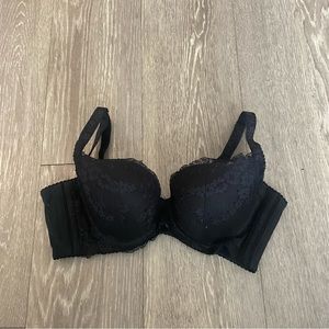 Black lace push up bra fits a-b

y2k vintage 90s